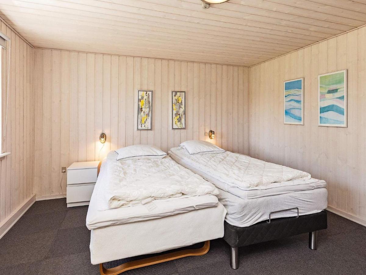 10 Person Holiday Home In Vinderup Buitenkant foto