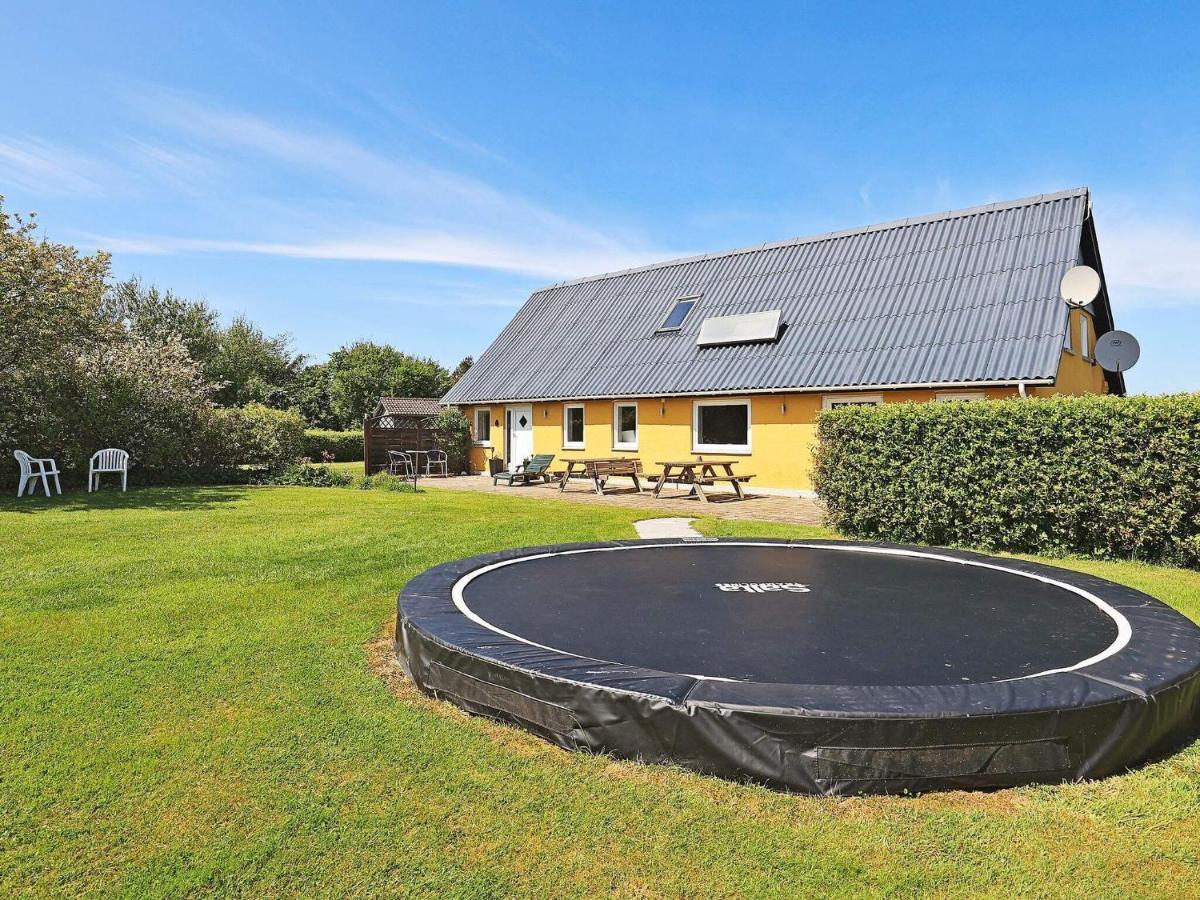 10 Person Holiday Home In Vinderup Buitenkant foto